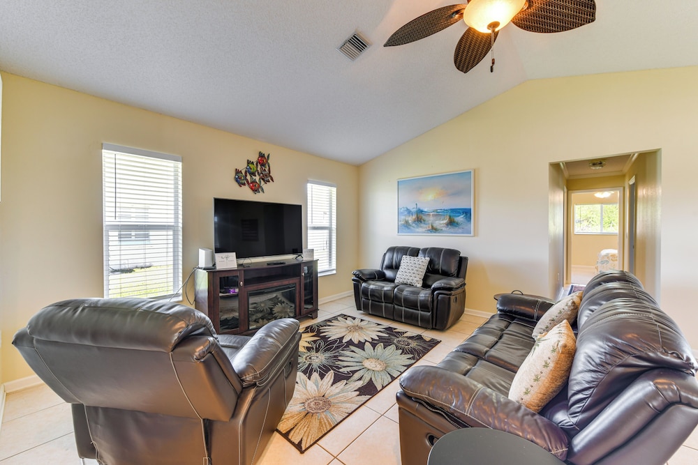 Canal-front Home in Rotonda West Near Golf + Beach