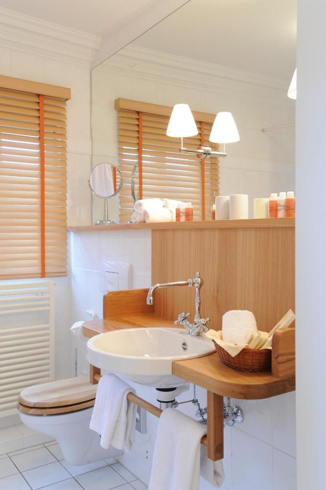 Hotel Altes Amtshaus - Property Image 10