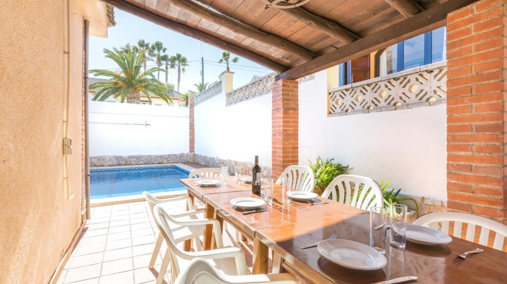 Del Pi in Blanes With 4 Bedrooms and 3 Bathrooms