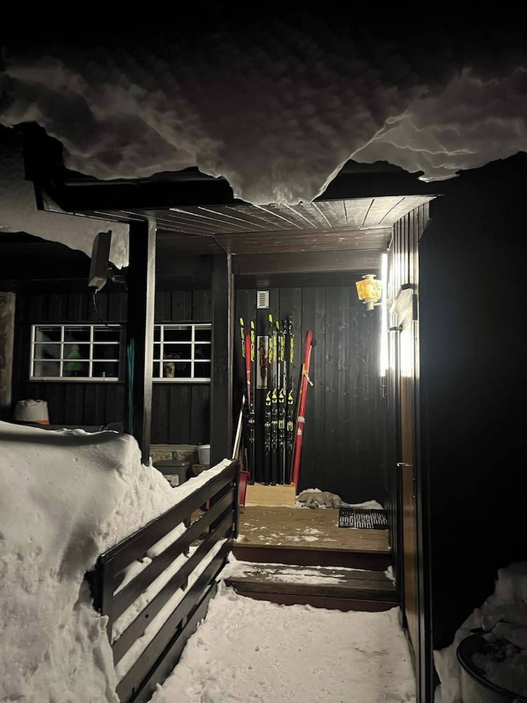 Views, Cross-country Skiing, Sauna, tub