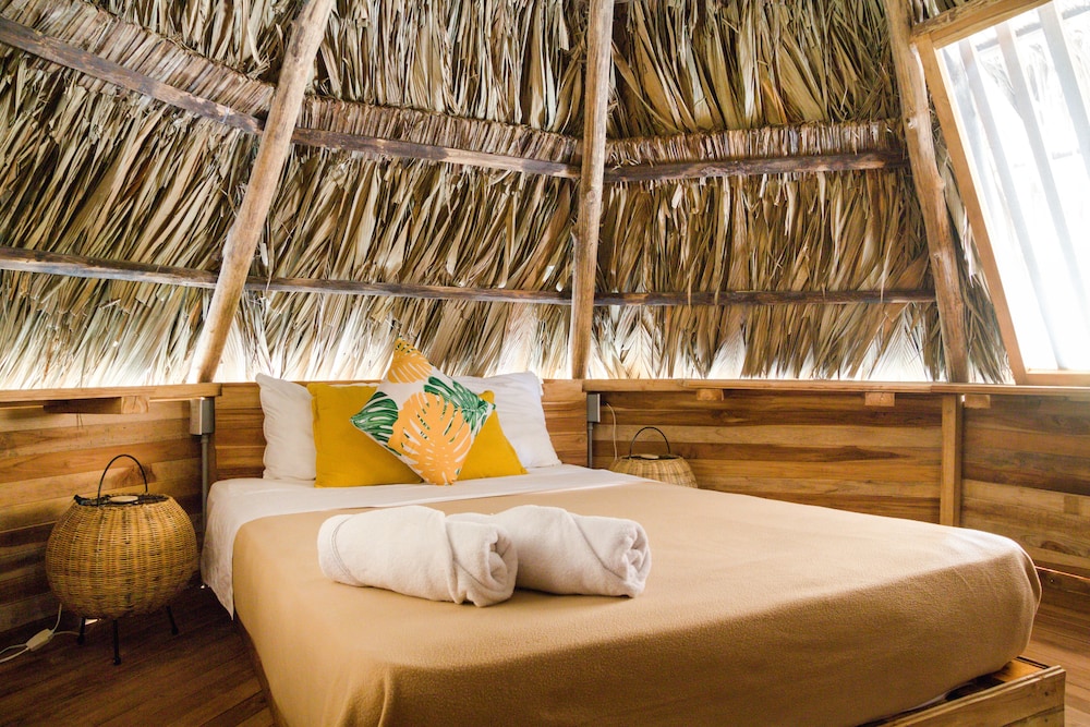 Selina Puerto Viejo - Hostel