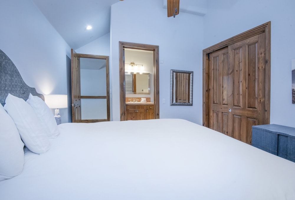 Freemont Building F4 4 Bedroom Townhouse