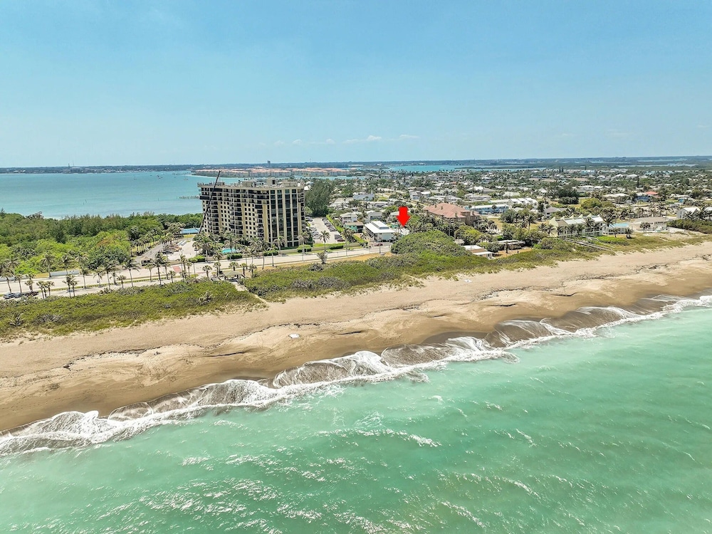 Ocean Drive Villas- Unit A