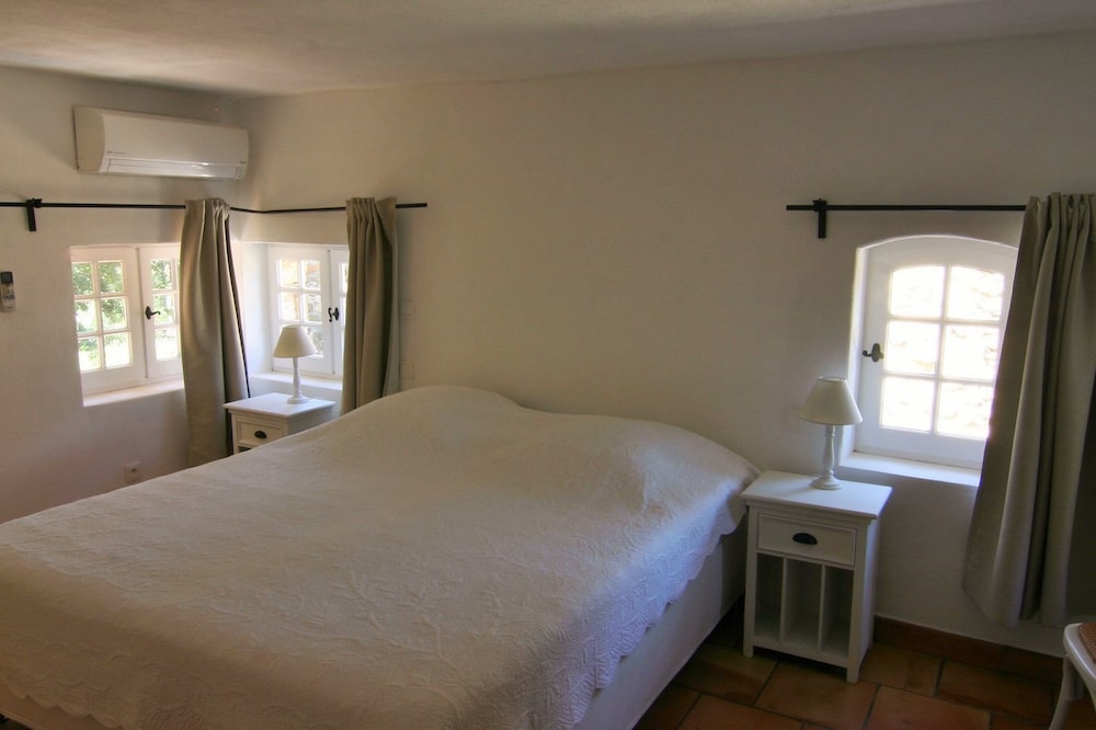 Photo 25