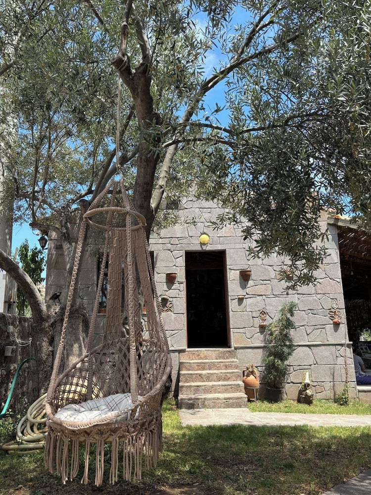 Assos Gül pansiyon