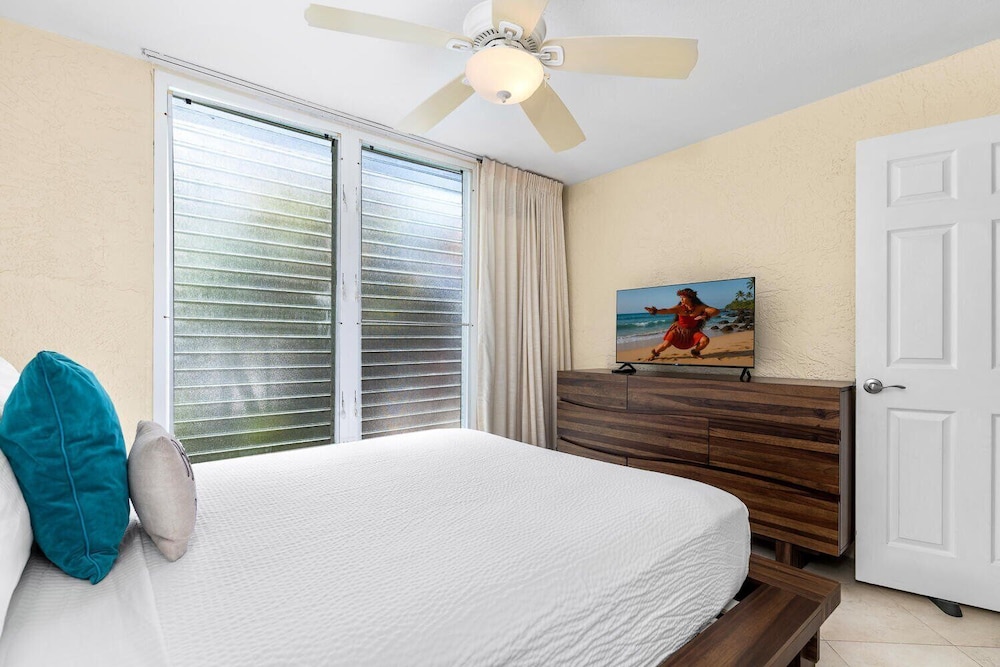 Ocean Front - Fantastic Ocean Views - Completely Upgraded - Vrkcv