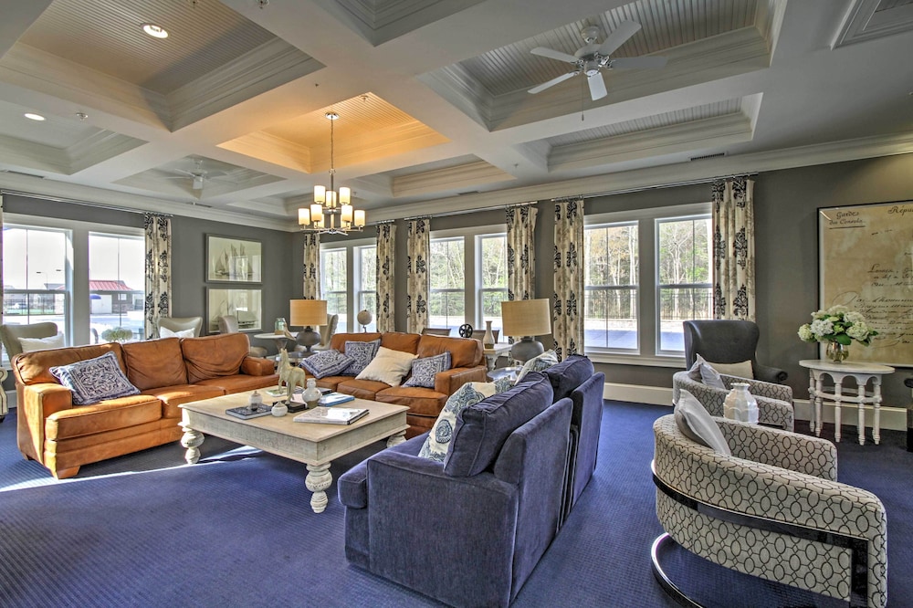 < 4 Mi to Bethany Beach Boardwalk: Family Townhome