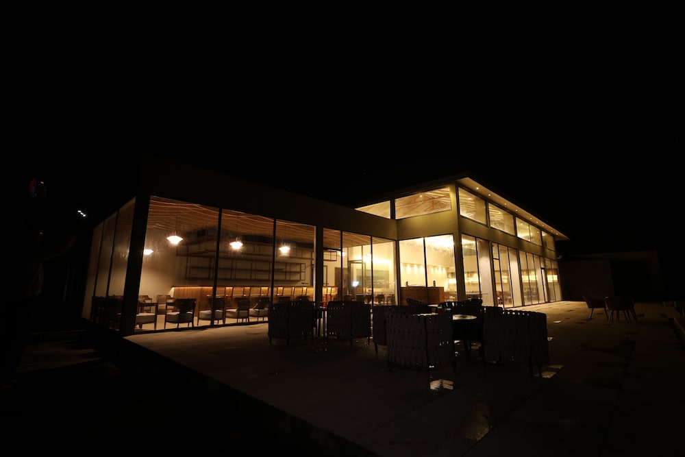 Ayati Resort & Spa