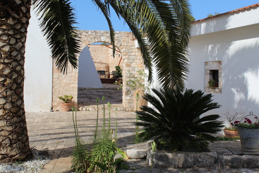 Agriturismo Masseria Del Crocifisso view 2