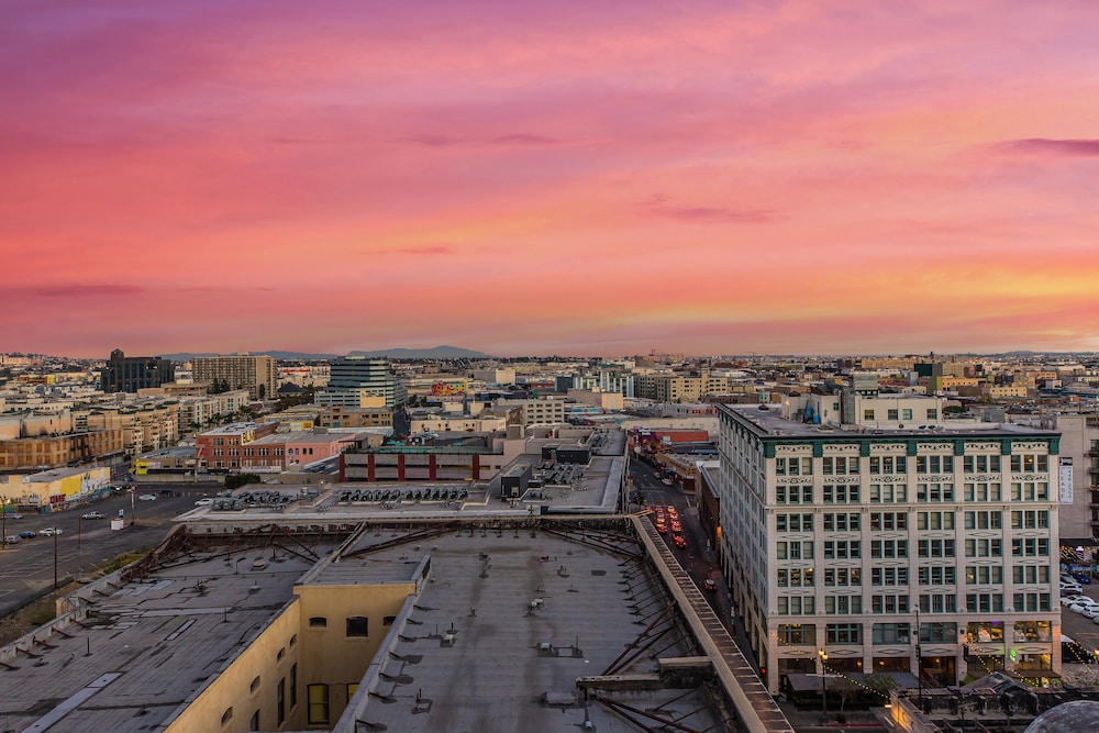 Oneluxstay At HWH LA Downtown