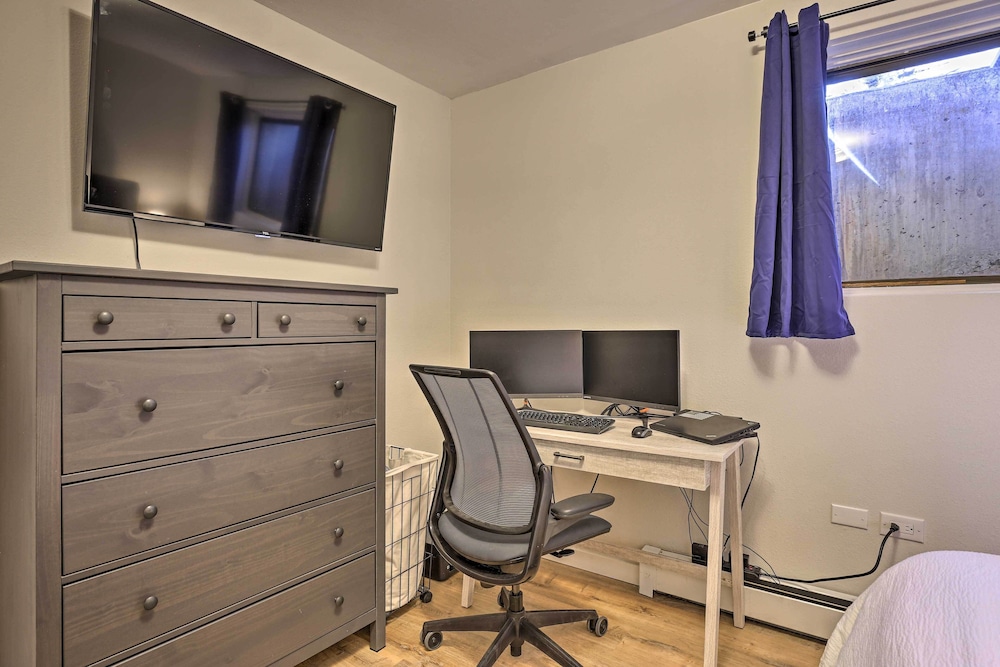 Modern Condo w/ Mtn Views: Near Dillon Reservoir!