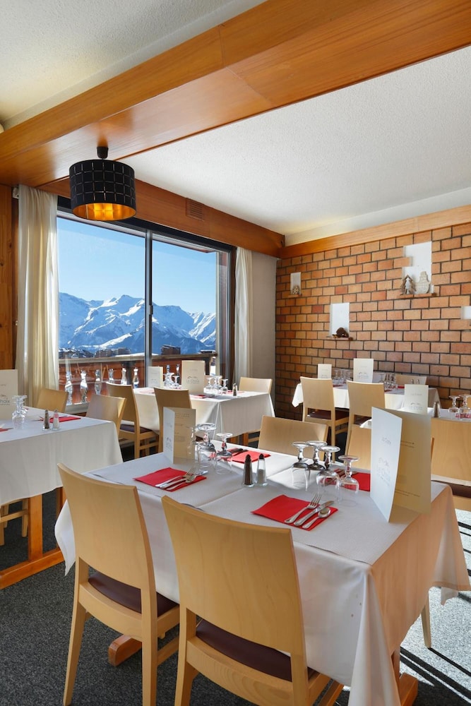 Huez Vacations - Hotel Eliova - Le Chaix - Property Image 7