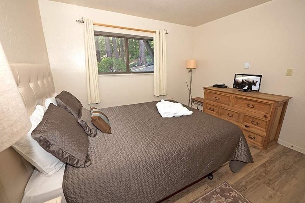 3330 Pine Hill Road 2 Bedroom Home by RedAwning