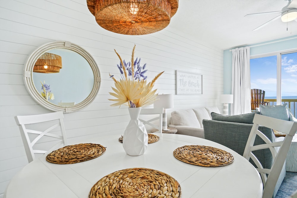 Calypso Beach Resort by Panhandle Getaways