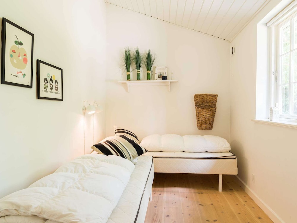 Cosy Retreat in Henne Strand-by Traum view 3