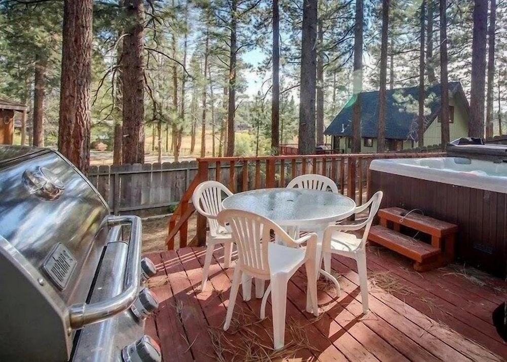 838 Placer Avenue 4 Bedroom Home