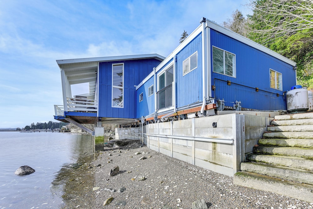 Decks & Views: Waterfront Shelton Home