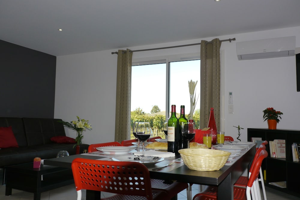 Les Grands Vignobles