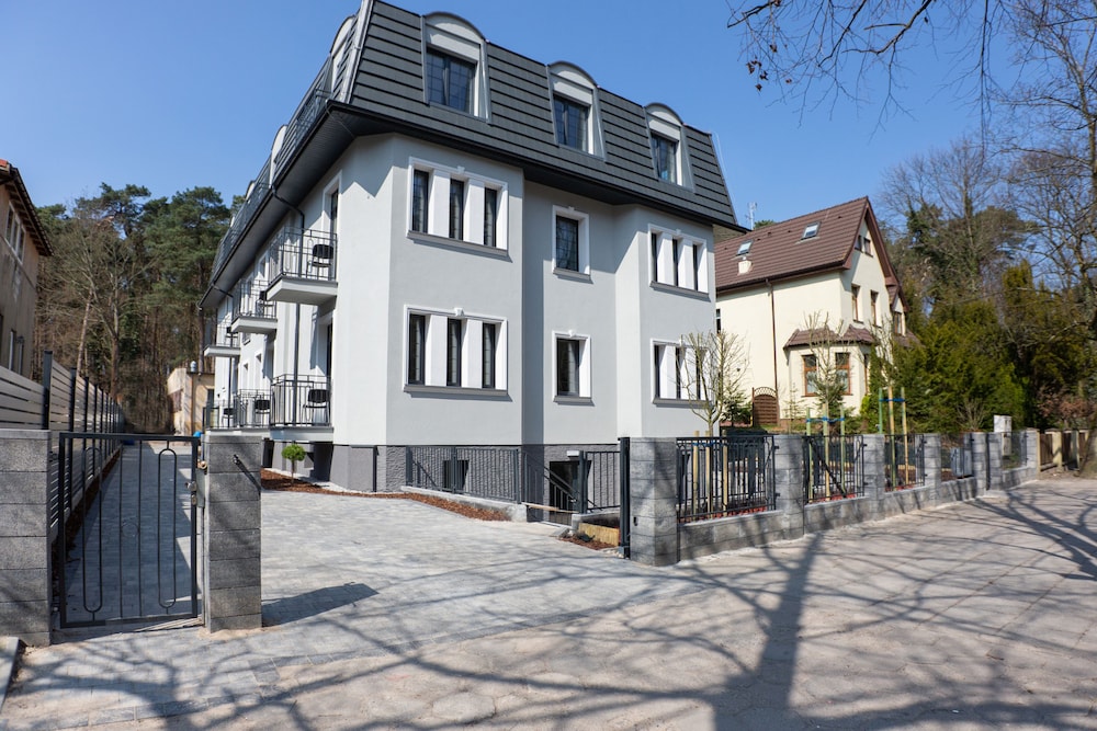 Hotel Villa Grand Solis - Image 1