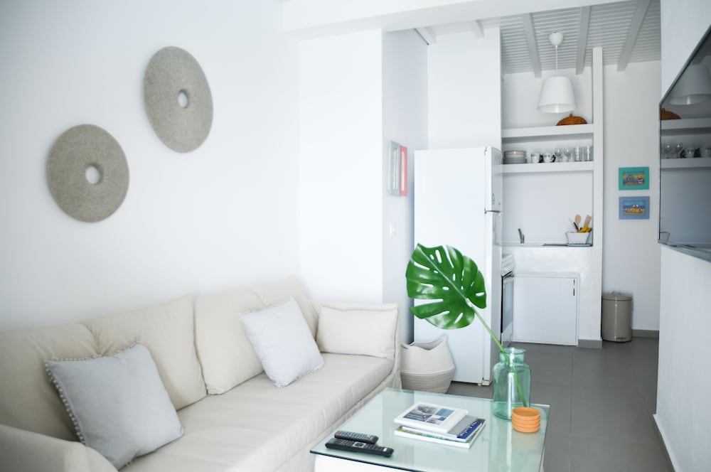 Amperian Mykonos Suites & Villas