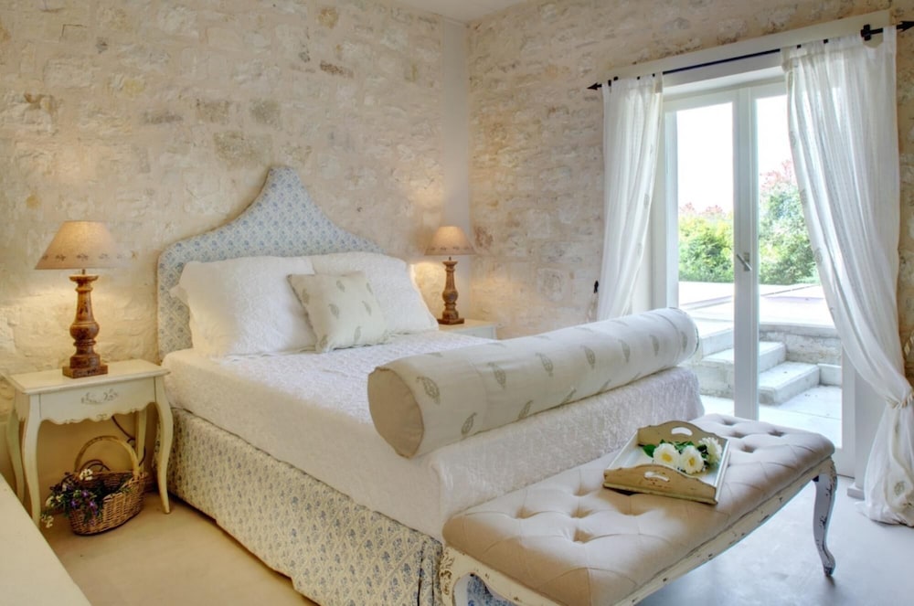 Kallista House - Beautifully Appointed 3 bed Villa view 3