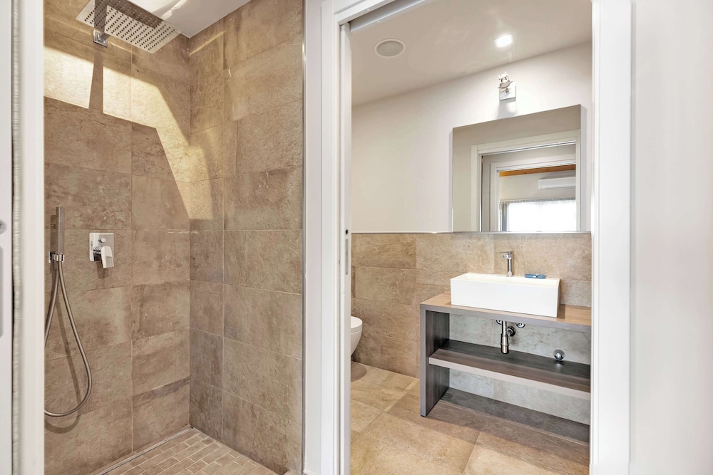 Suite A Tema