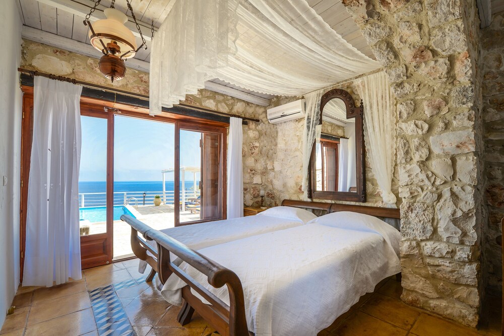 Orfos Villas