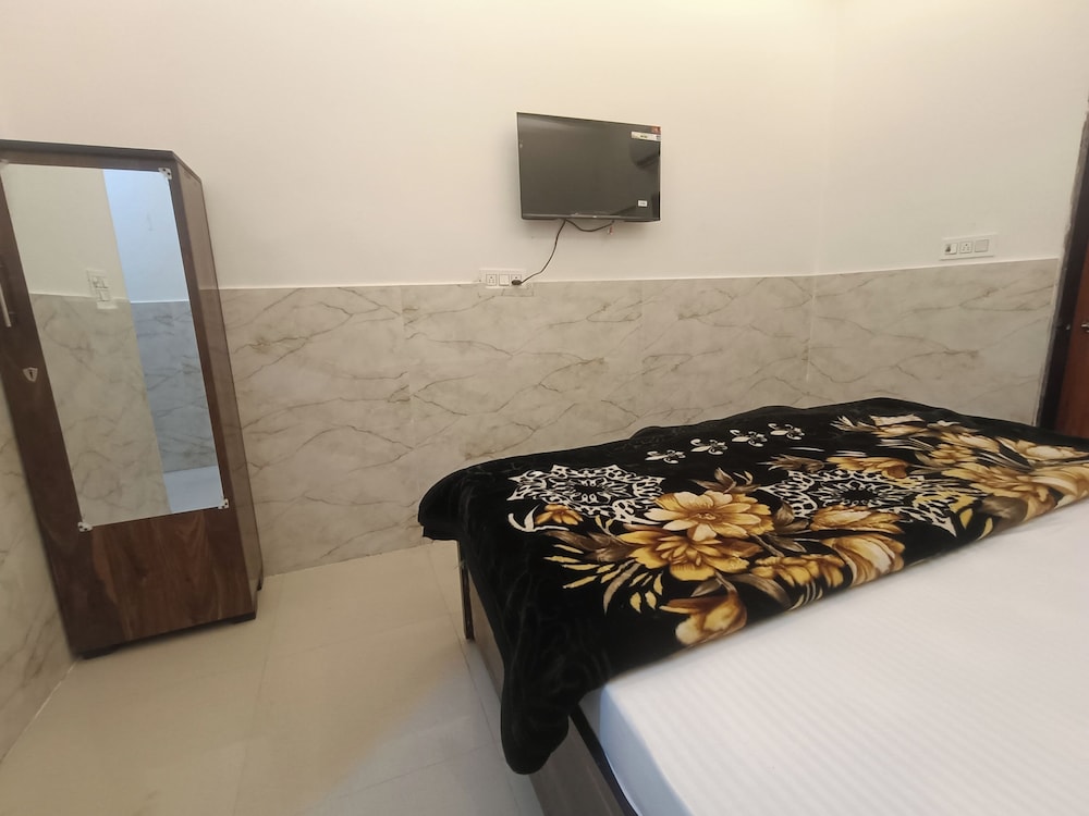 Hotel Krishnam Palace