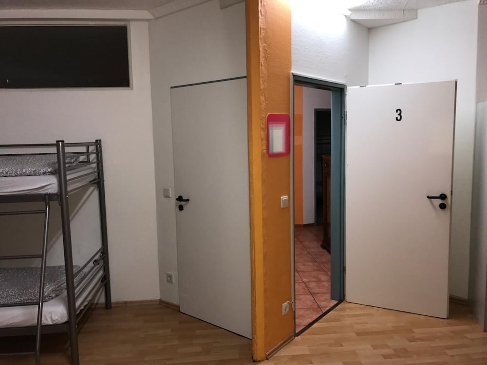 Photo 37