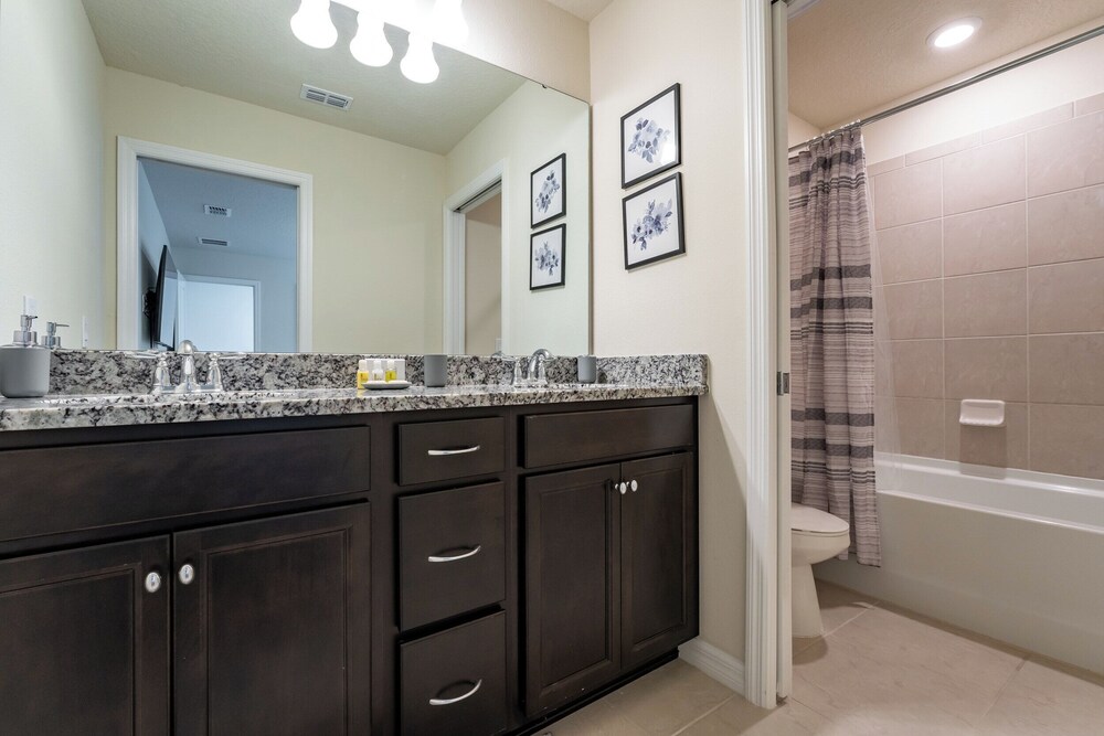 Discover Your Perfect Getaway 8BR Wonder