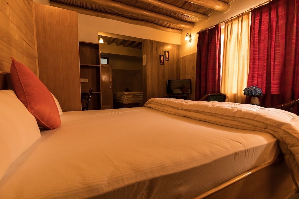 Radhu's Boutique Inn