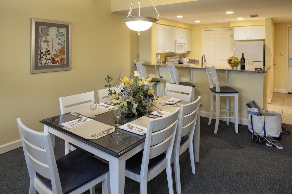 Waterside by Spinnaker Resorts