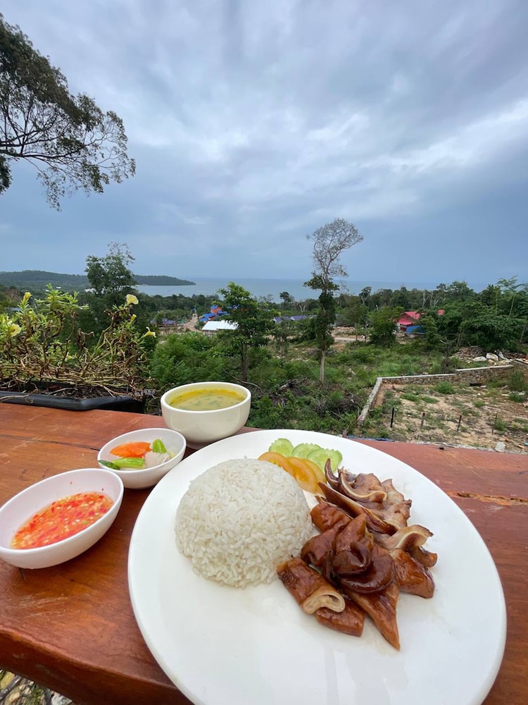Sunrise Hill Koh Rong