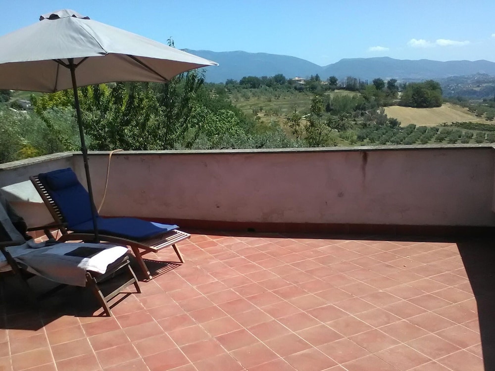 Belvilla by OYO Villa Roma Sabina view 2