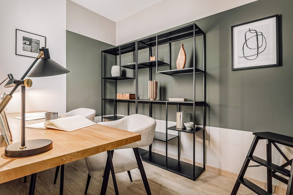 Agate - 2 Bedrooms in Trafalgar