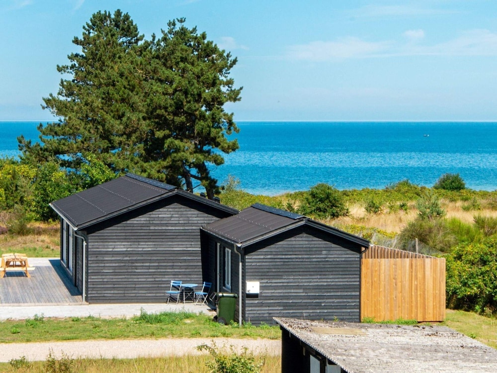 6 Person Holiday Home in Allingabro view 5