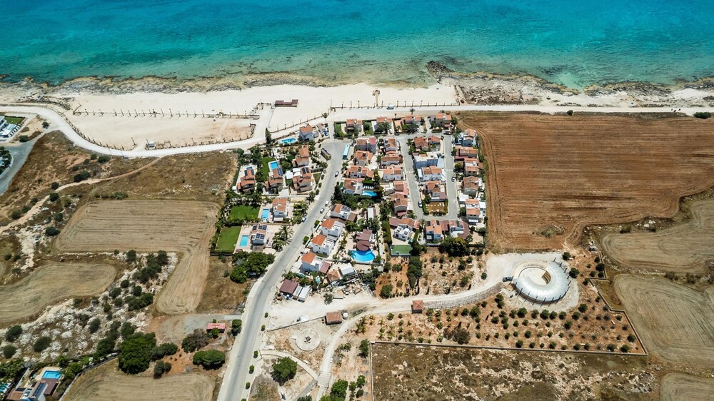 La Casa De Louie in Ayia Napa
