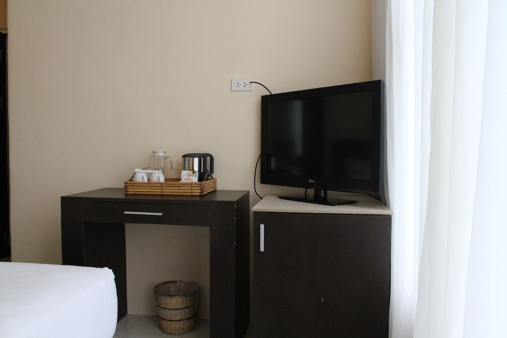 Ocean Suites Boutique Hotel