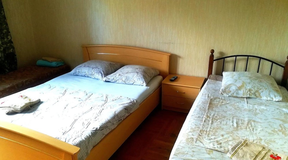 Kutuzov Apartments