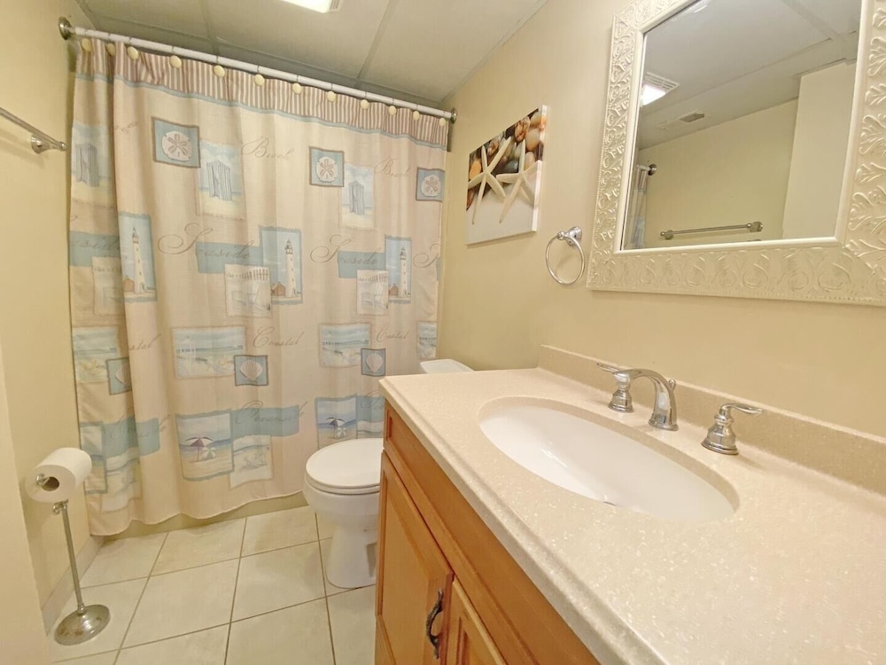 Thunder Island 148d 2 Bedroom Condo