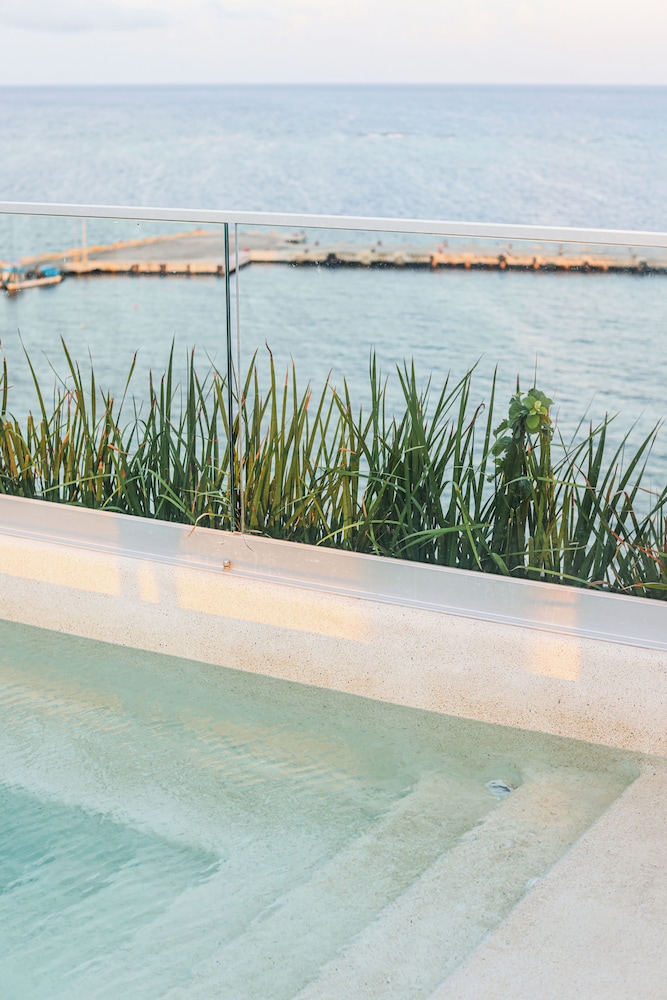 Distrito Puerto - Ocean & Mangrove Views