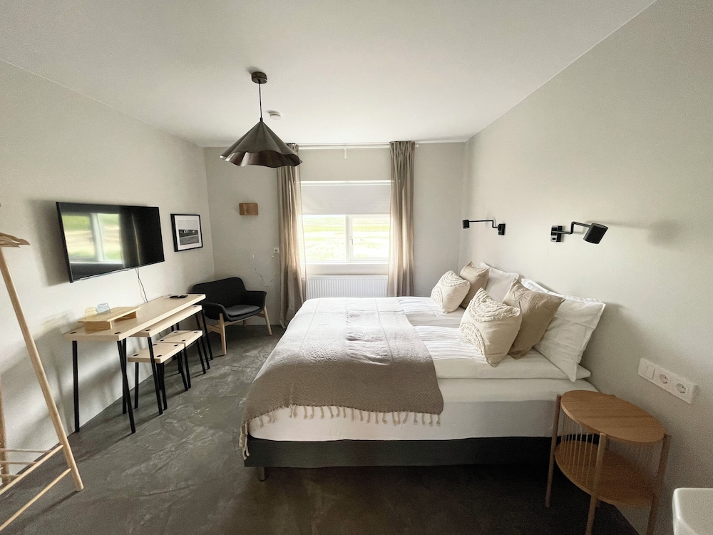Lindarholl Guesthouse