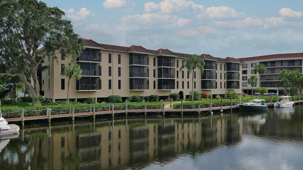 Quiet Condo Near Downtown Punta Gorda 2 Bedroom Condo