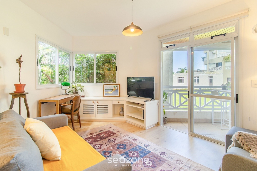 Apartamento na Lagoa da Conceicao Plg0012
