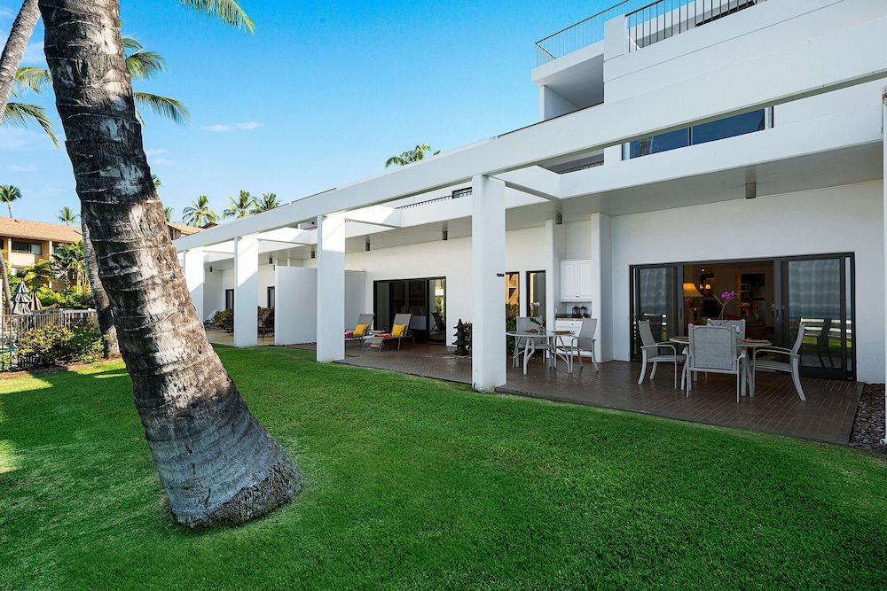 Ocean Front Villa - Central AC- Vrkcv