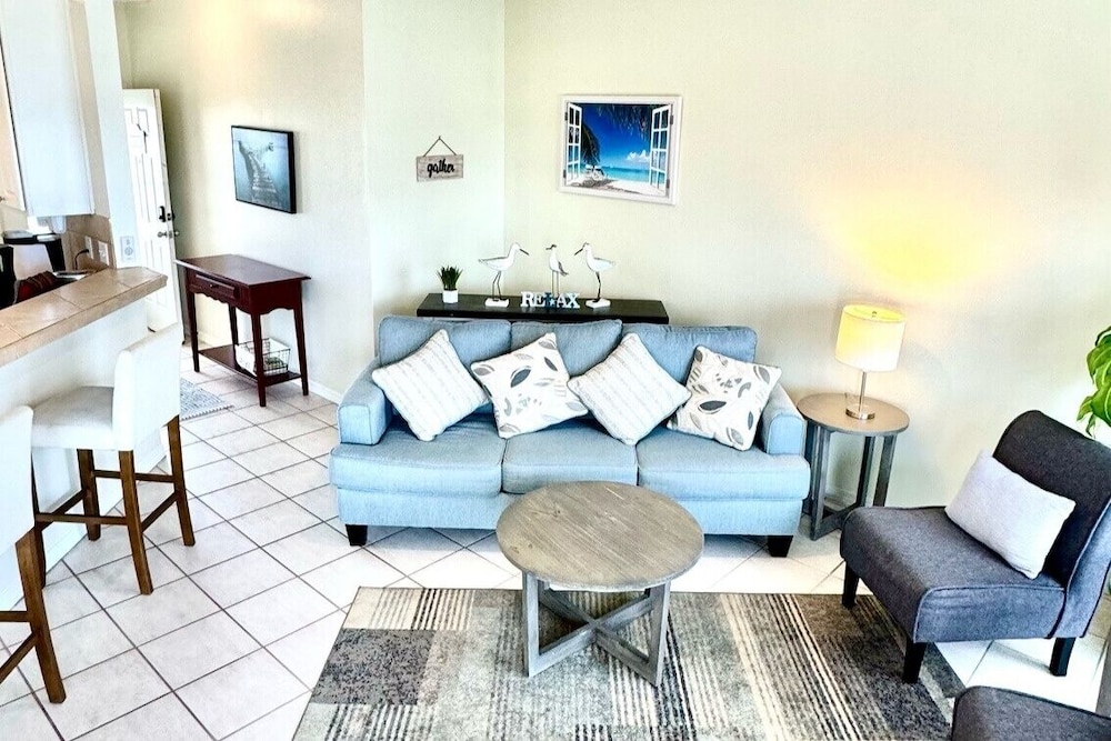 Seascape 4231 2 Bedroom Condo by RedAwning view 5