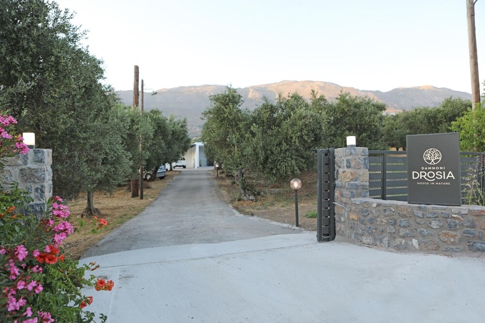 Drosia Villa Private Nature Getaway view 2