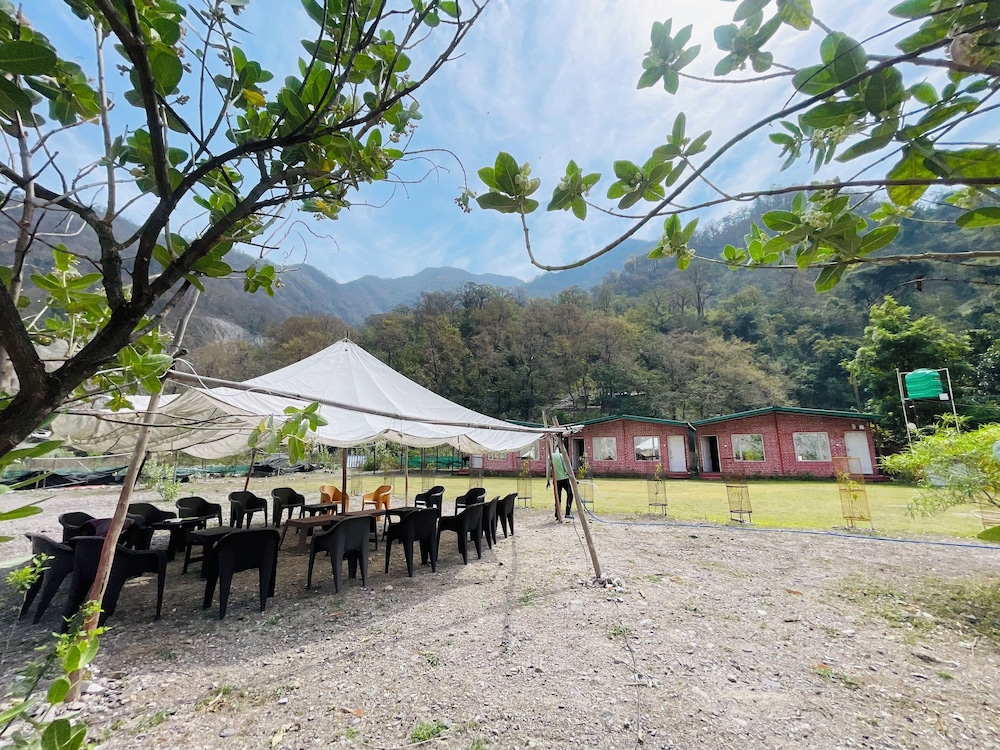 River Camp Cottages Rishikesh
