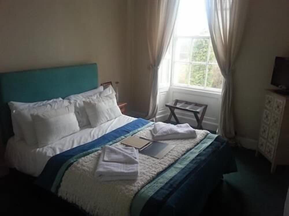 Anchor Hotel