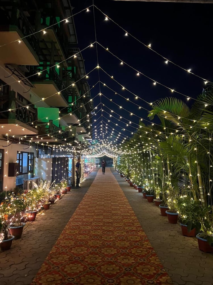 Hotel Dreamland Lataguri